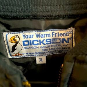 Dickson Industries Quilted light weight jacket. Size XL. Super warm jacket